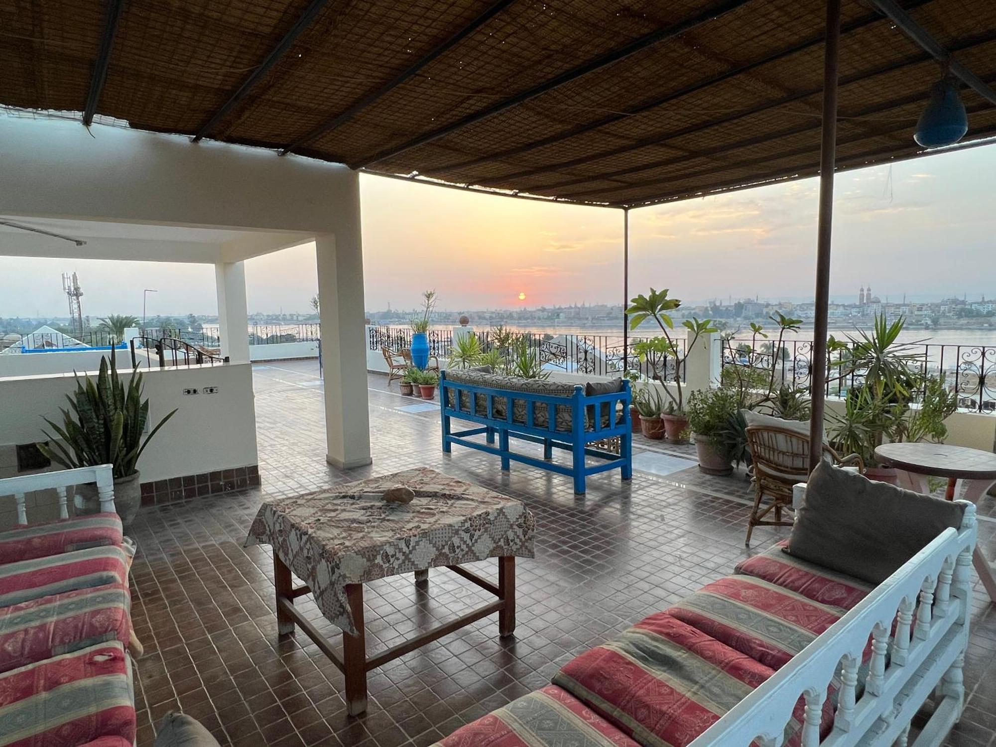 Harmony House Luxor Hotell Eksteriør bilde